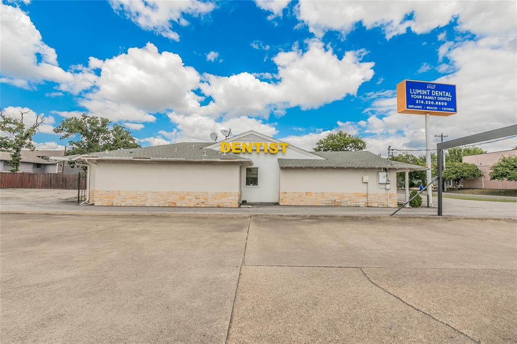 Coons & Triggs - Commercial Sale