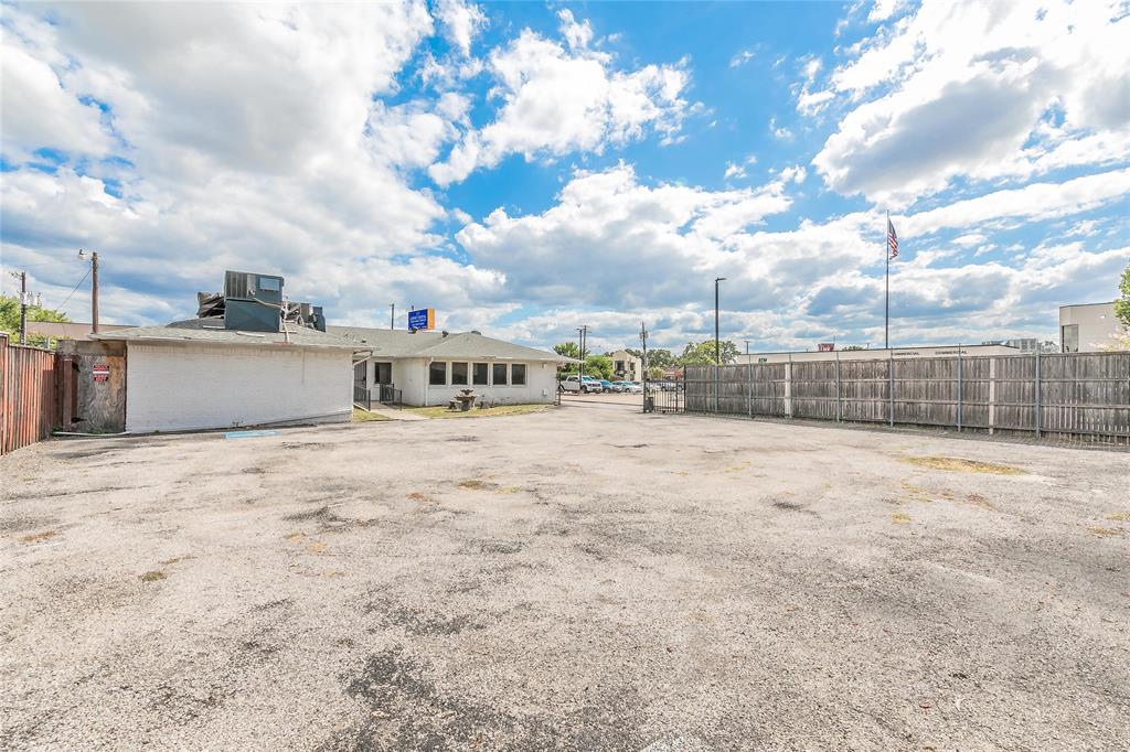 Coons & Triggs - Commercial Sale