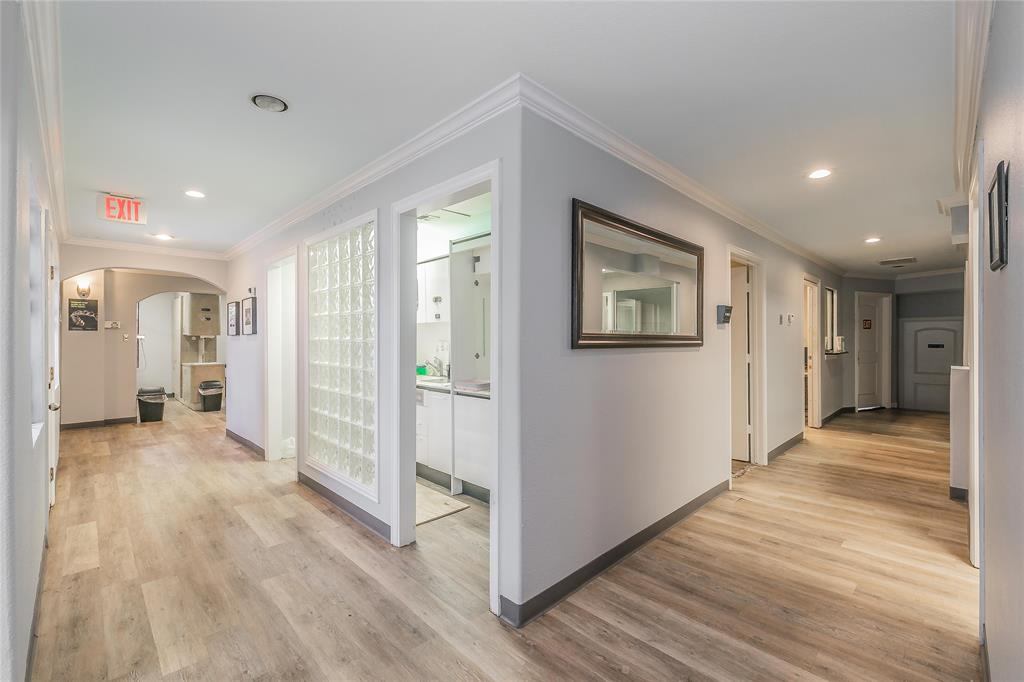 Coons & Triggs - Commercial Sale