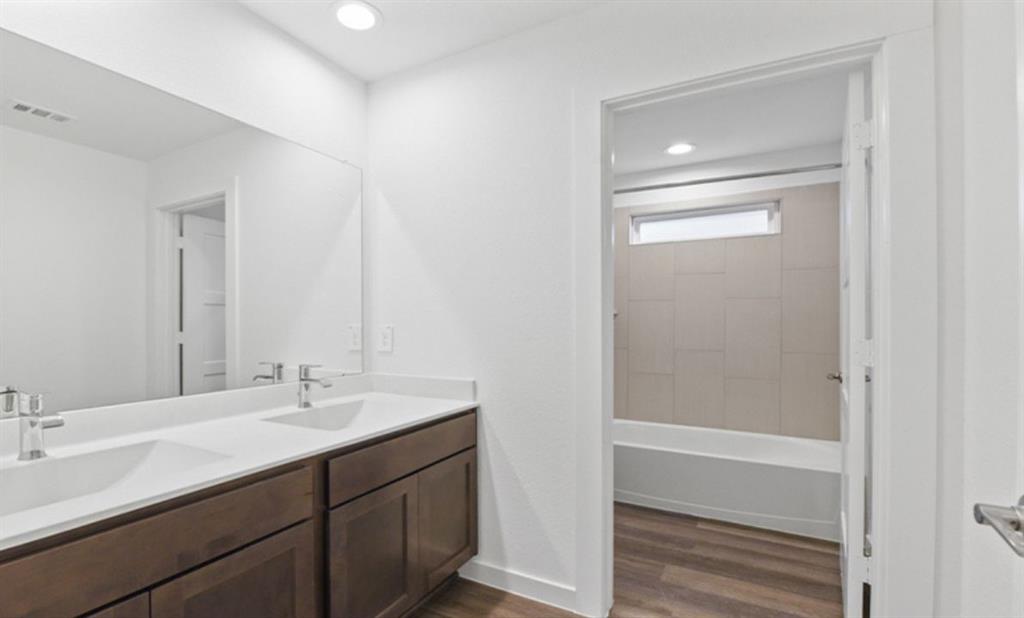 The Landing at Hidden Lakes - Residential