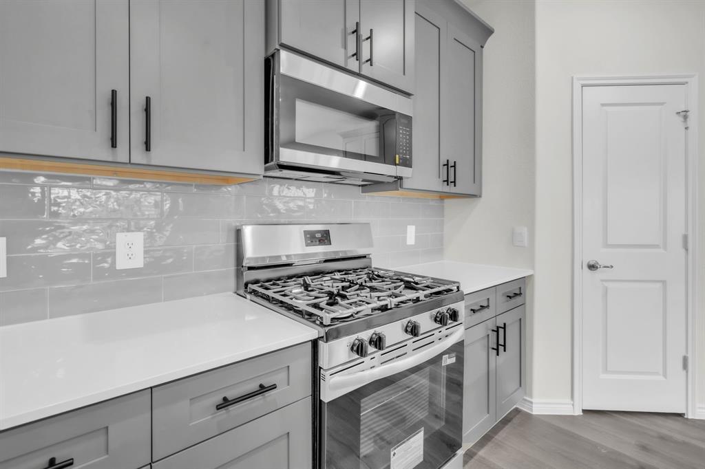 The Landing at Hidden Lakes - Residential