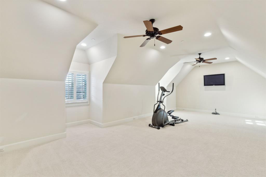 Bob-O-Links Downs Sec 02 - Residential