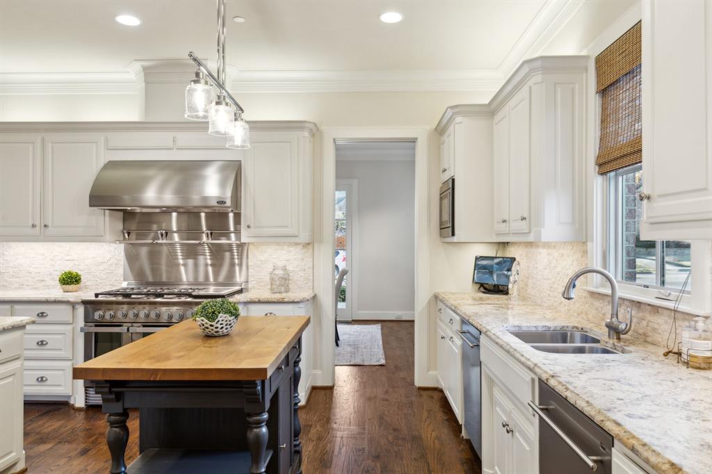 Bob-O-Links Downs Sec 02 - Residential