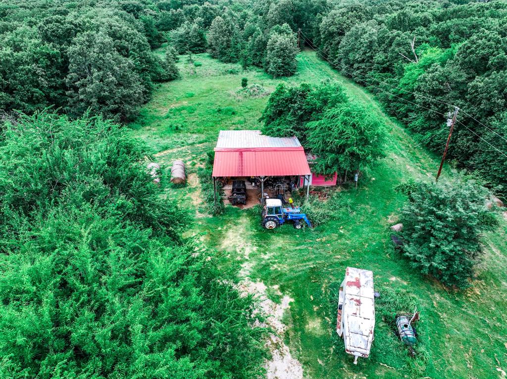 OCHILTREE HUGH - Farm