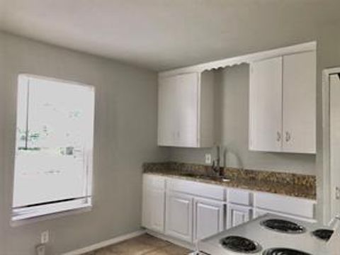 Tiny photo for 5010 Sunshine Drive, Fort Worth, TX 76105 (MLS # 21097370)