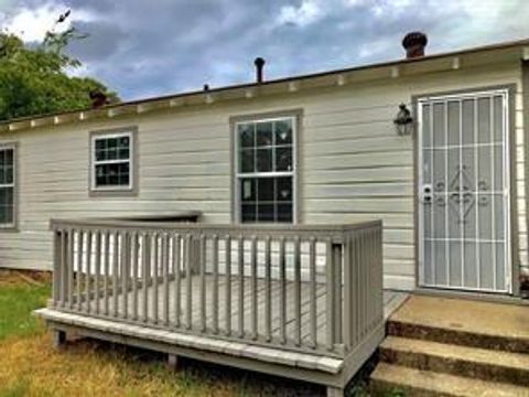 Tiny photo for 5010 Sunshine Drive, Fort Worth, TX 76105 (MLS # 21097370)