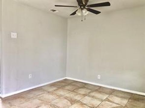Tiny photo for 5010 Sunshine Drive, Fort Worth, TX 76105 (MLS # 21097370)