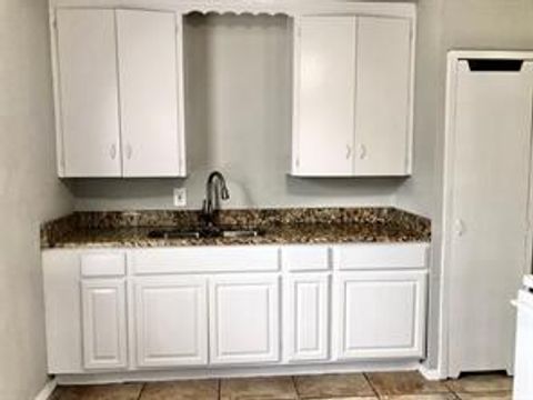 Tiny photo for 5010 Sunshine Drive, Fort Worth, TX 76105 (MLS # 21097370)