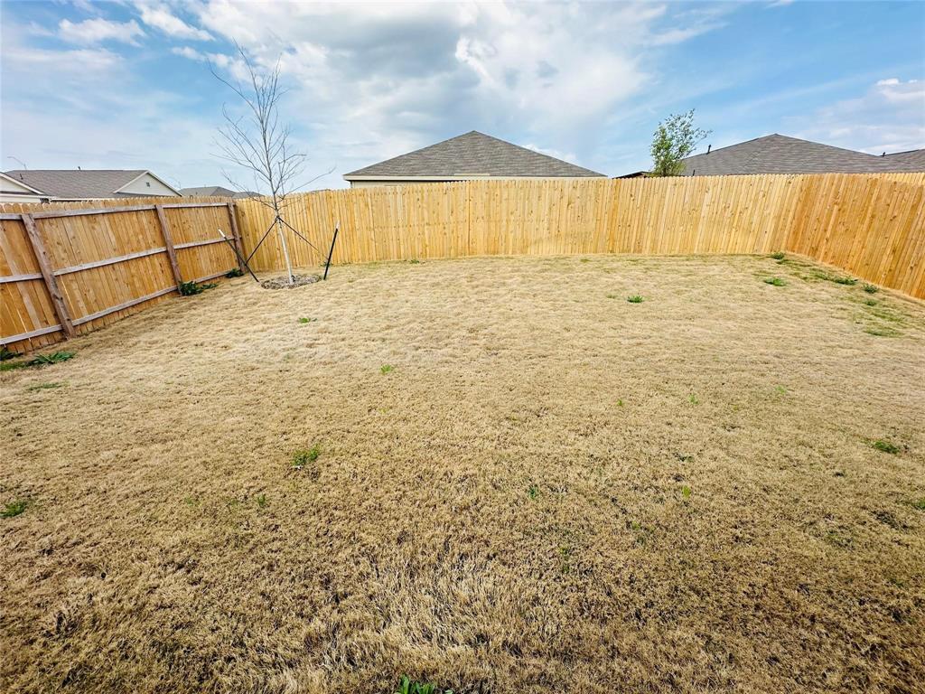 Madero Ph 3 - Residential Lease