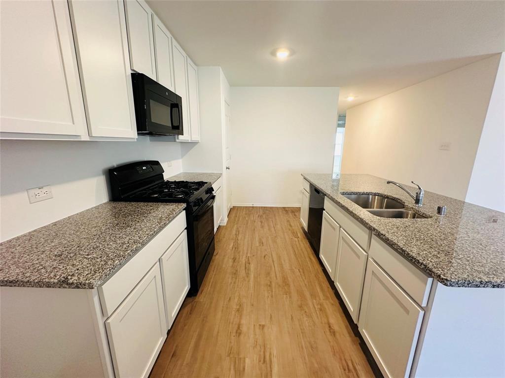 Madero Ph 3 - Residential Lease