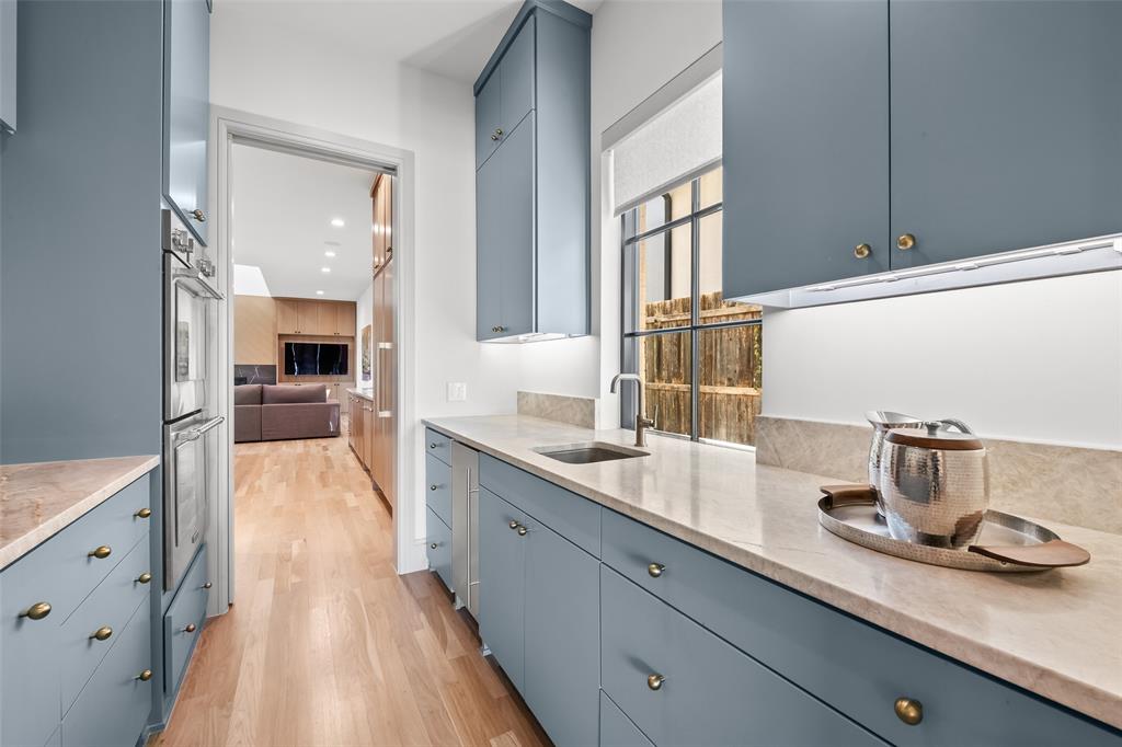 Lakeshore Hills Rev - Residential