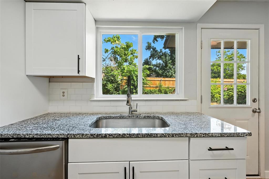 Meadow Oak Sec 1 - Residential