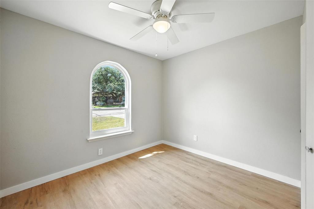 Meadow Oak Sec 1 - Residential