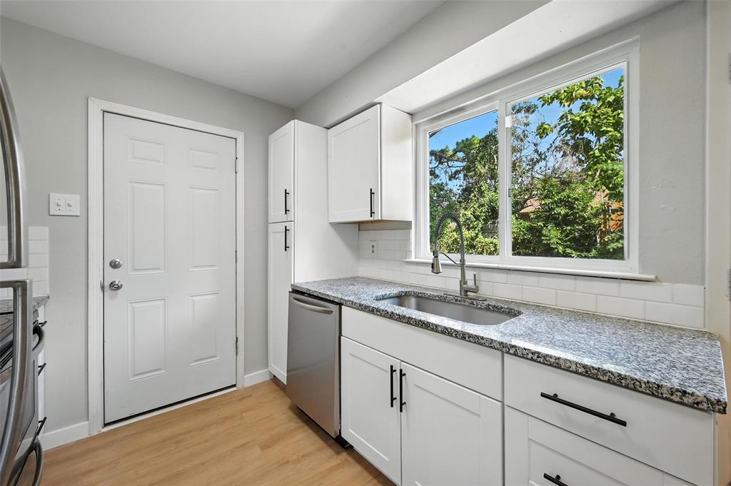 Meadow Oak Sec 1 - Residential