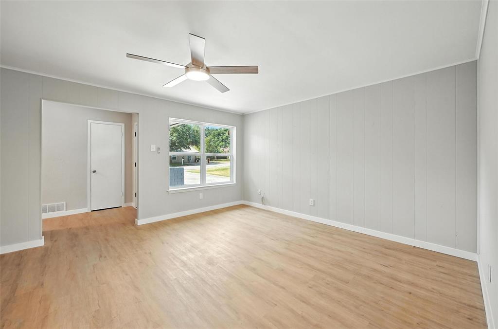 Meadow Oak Sec 1 - Residential