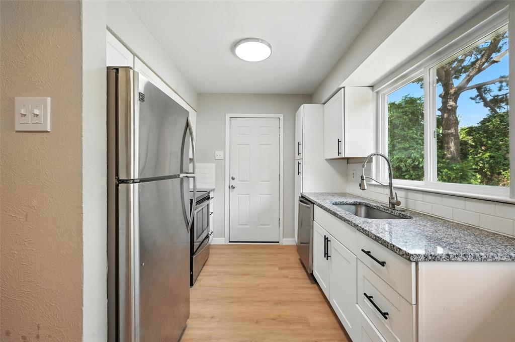 Meadow Oak Sec 1 - Residential