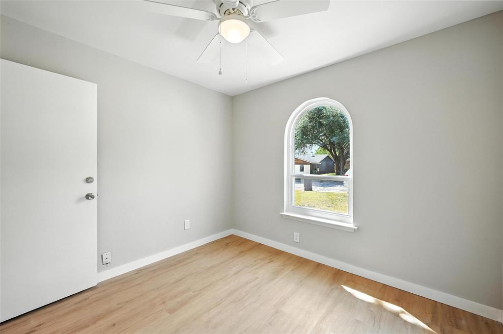 Meadow Oak Sec 1 - Residential