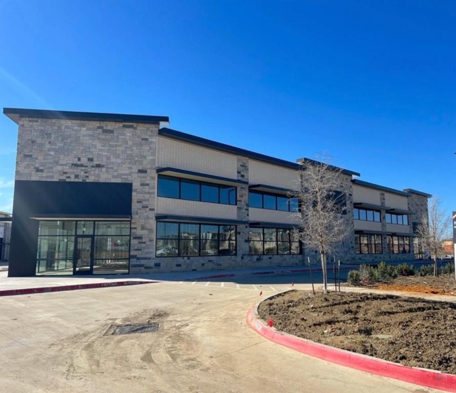 2601 E State Highway 121 211