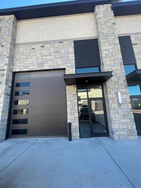 2601 E State Highway 121 211 Lewisville TX 75056