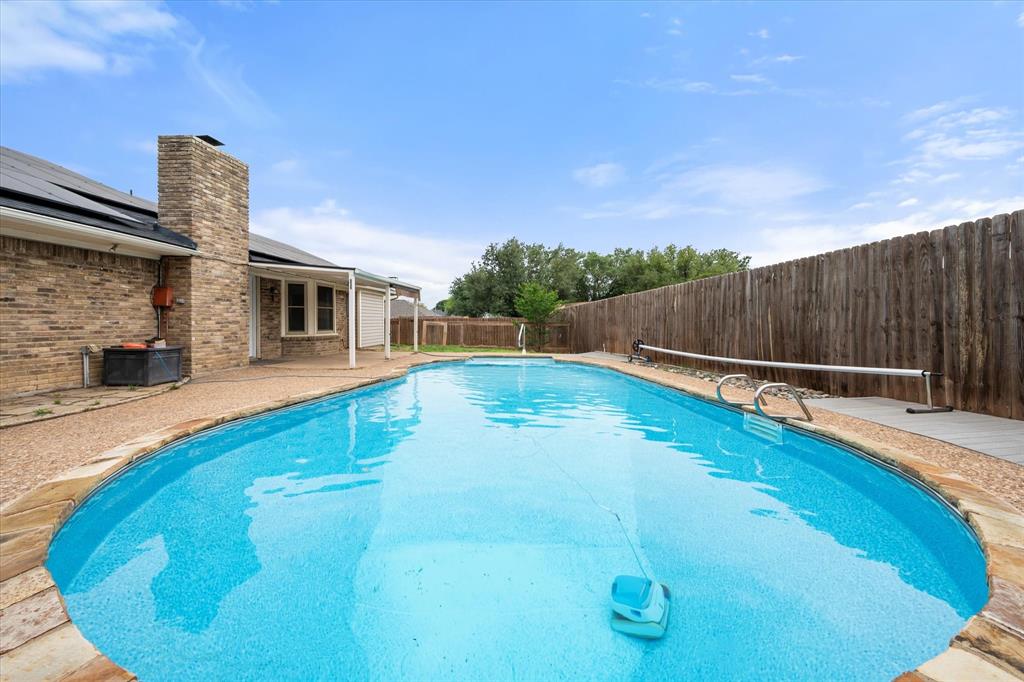 213 Meadowhill Drive