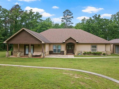 Photo of 10 County Road 1513, Avinger, TX 75630 (MLS # 21255054)