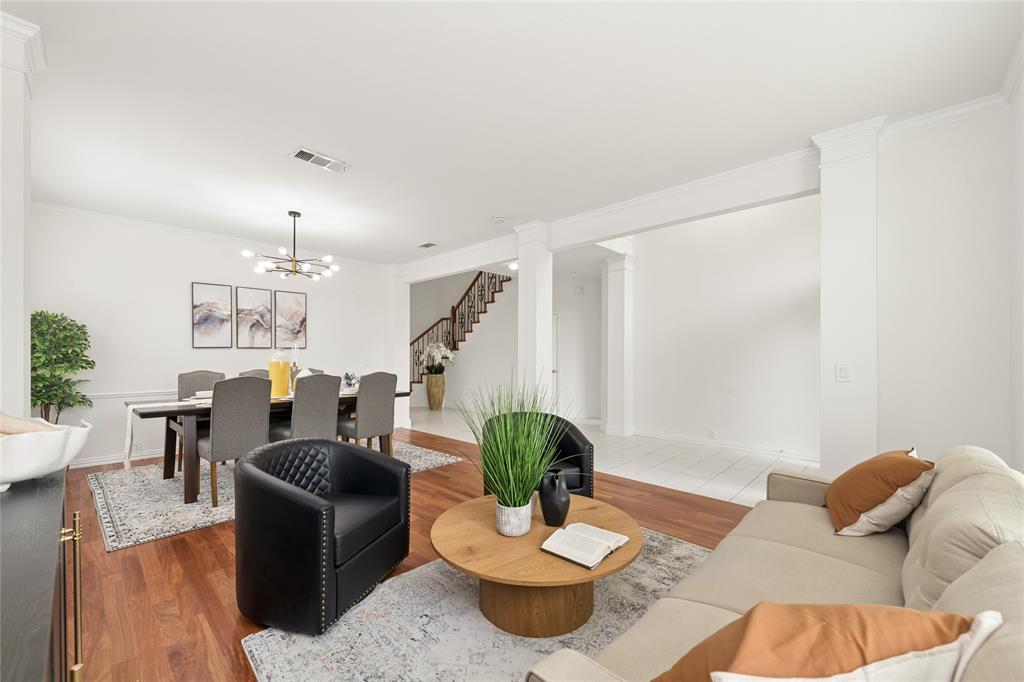 2337 Ravenhurst Drive