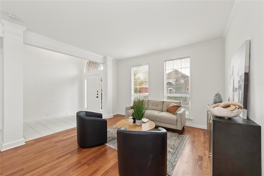 2337 Ravenhurst Drive