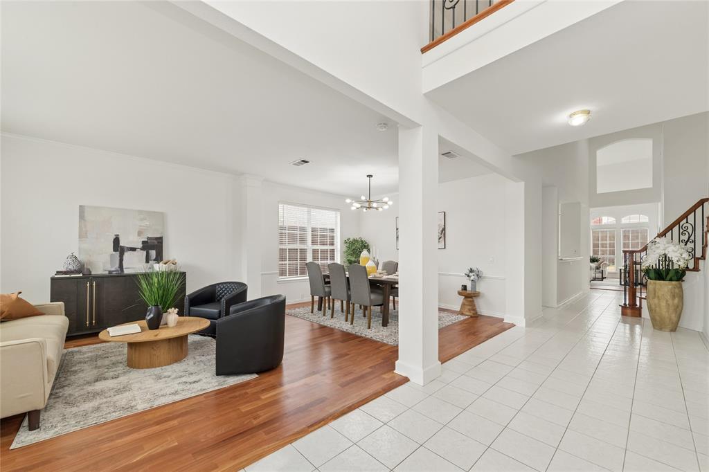 2337 Ravenhurst Drive