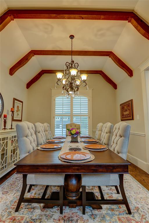 123 Lila Blue Lane