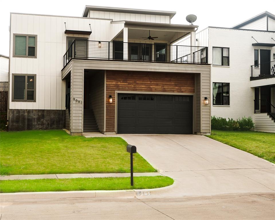 HILLS OF LAKE COUNTRY - Residential Lease