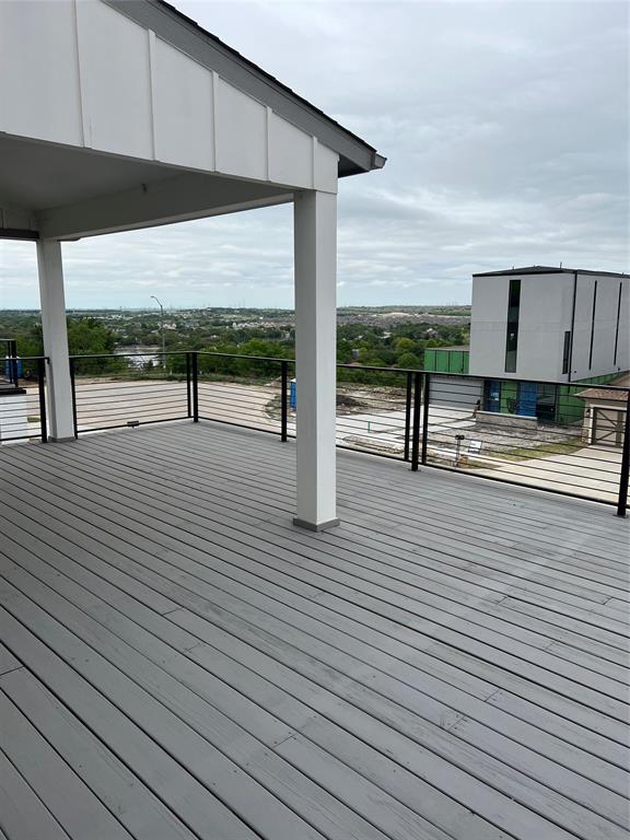 HILLS OF LAKE COUNTRY - Residential Lease