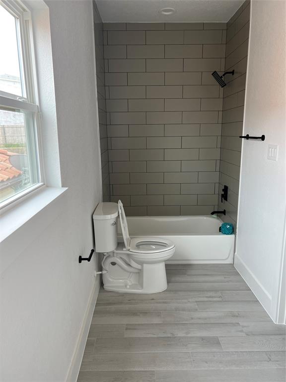 HILLS OF LAKE COUNTRY - Residential Lease