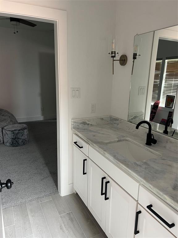 HILLS OF LAKE COUNTRY - Residential Lease