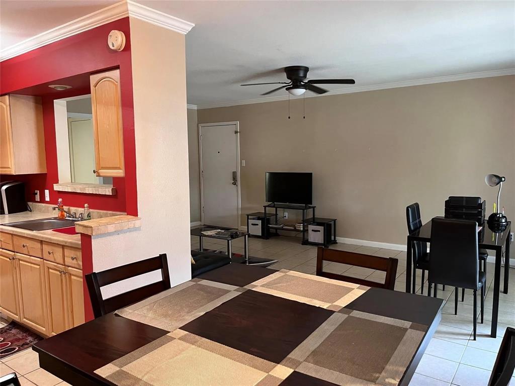 7000 Creswell Road 217