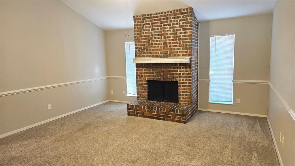 304 Lochness Court