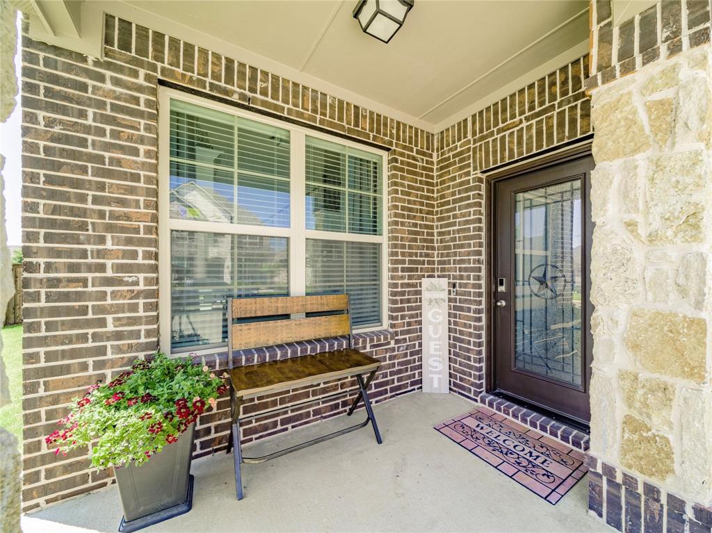 2001 Olivereta Drive