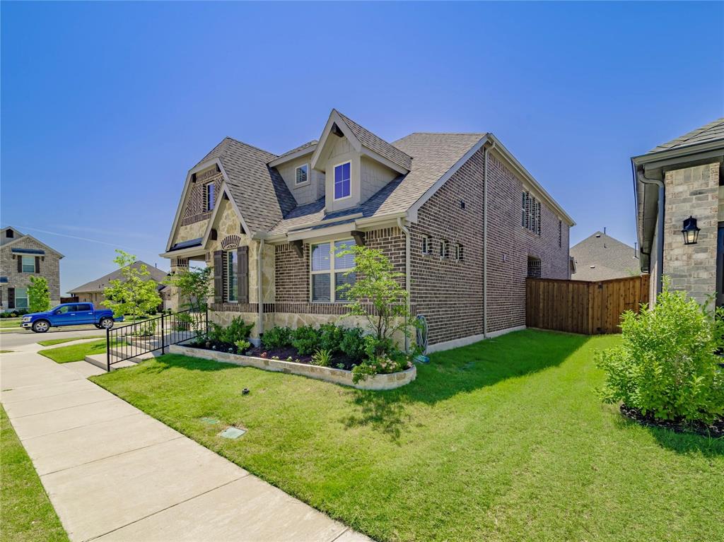 2001 Olivereta Drive