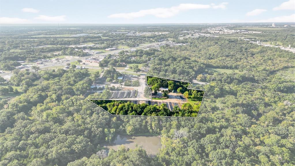 TWIN OAKS ADDITION - Land