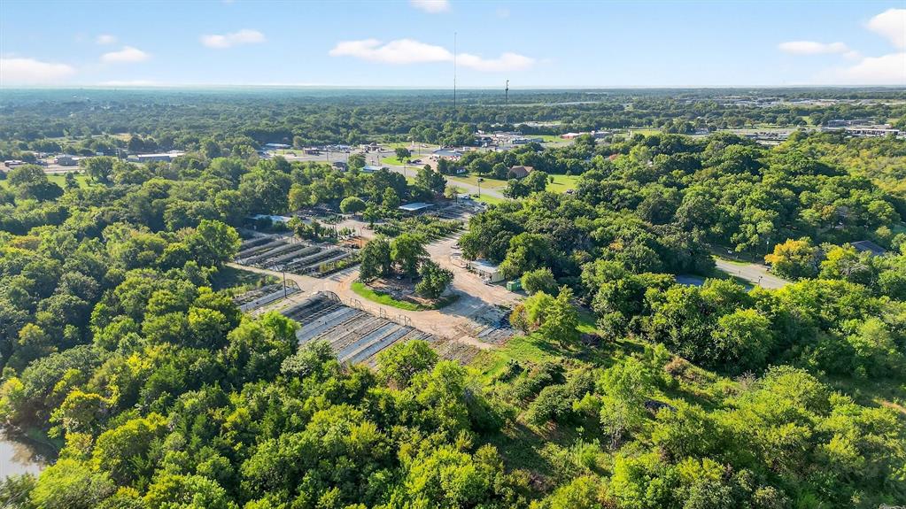 TWIN OAKS ADDITION - Land