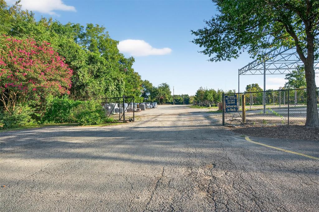 TWIN OAKS ADDITION - Land