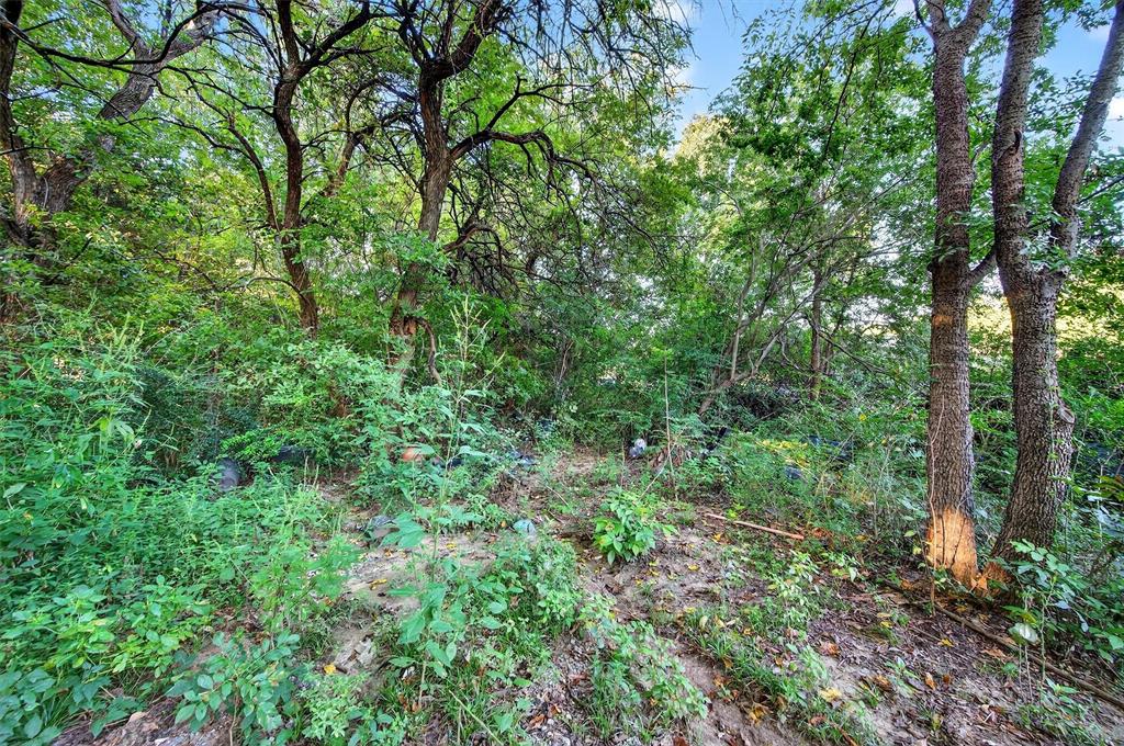 TWIN OAKS ADDITION - Land