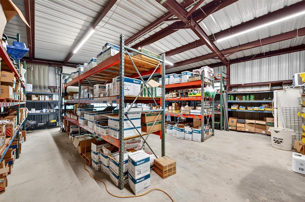 TWIN OAKS ADDITION - Land