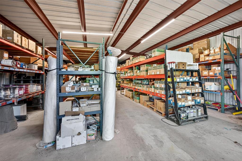 TWIN OAKS ADDITION - Land