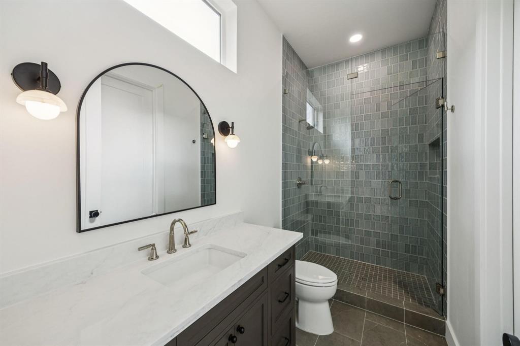 EDGEMONT PARK - Residential