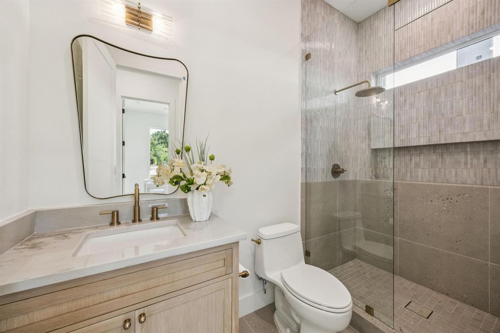 EDGEMONT PARK - Residential