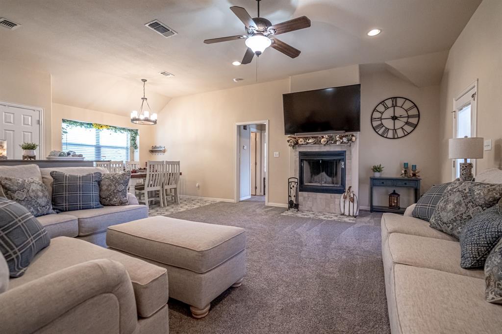 7210 Hackberry Court