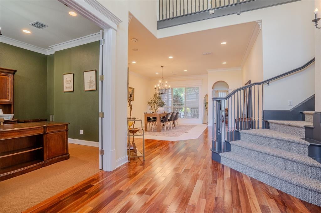 4212 Riverhollow Drive