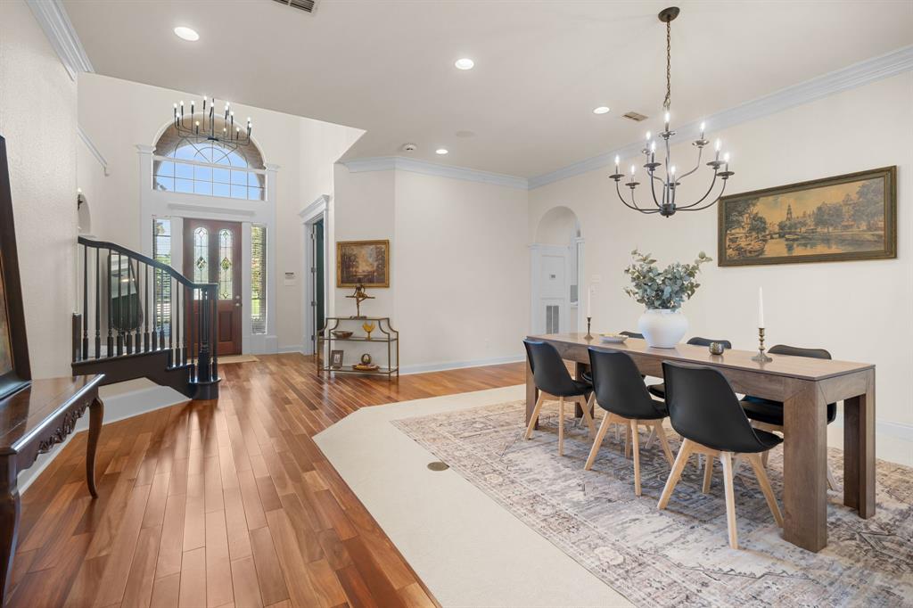 4212 Riverhollow Drive