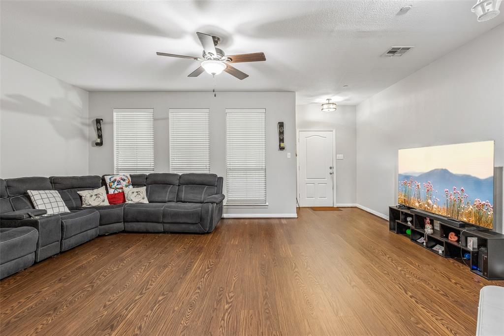 8905 Stargazer Drive