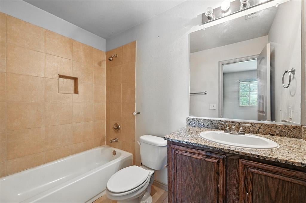 2353 Homewood Lane